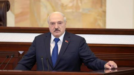 Lukashenko reponde con amenazas a las sanciones por el caso del avión de Ryanair