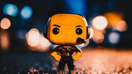 Sale a la luz el primer funko que luce una placa de la Policía Foral