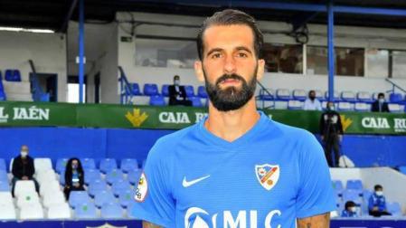 Fran Carnicer, ex de Osasuna, ingresado en la UCI