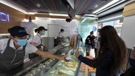 La tradición del paseo y el helado