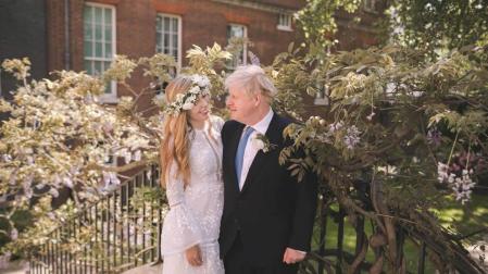 Boris Johnson y su novia Carrie Symonds se casan "en secreto