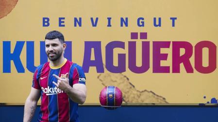 Presentación de Sergio "Kun" Agüero como nuevo jugador del FC Barcelona