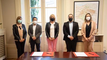 Firmado un convenio para que entidades locales puedan acceder a ayudas europeas