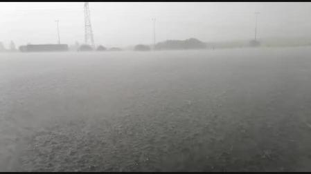Fuerte tormenta en el peaje de Zuasti