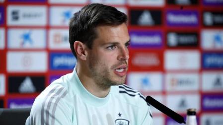 Azpilicueta: "Tengo la espina clavada de no haber podido mostrar mi nivel en la selección"