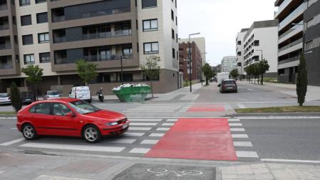 El rojo se evapora en el paso peatonal de Lezkairu
