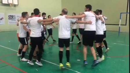 Vídeo de la celebración de los jugadores de Tafatrans tras meterse en la fase de ascenso a Segunda División