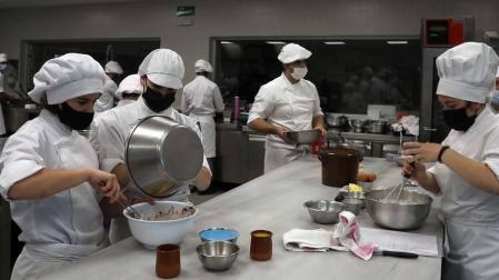 La hostelería cuece su futuro en el CI Burlada