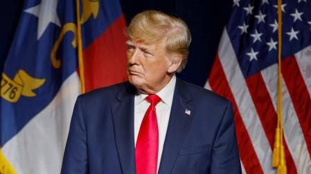 Facebook sostiene que la suspensión de la cuenta de Trump durante dos años está "justificada"