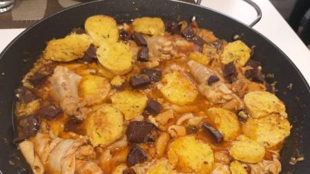 Menudicos con relleno y sangrecilla