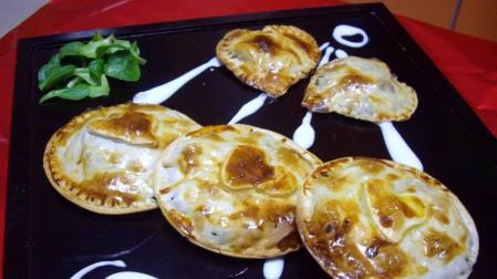 Empanadillas redondas de hongos