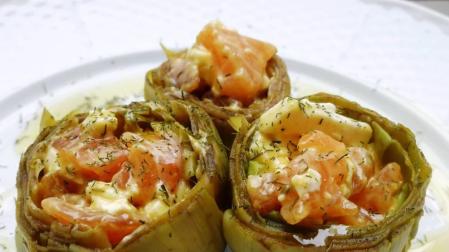 Imagen de la receta de alcachofas con salmón ahumado