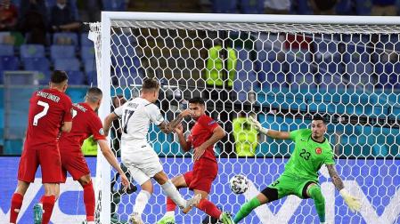Italia presenta su candidatura en el arranque de la Eurocopa