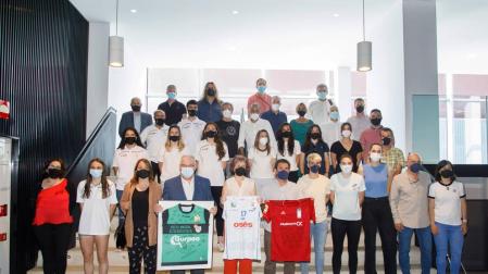 Reconocimiento a la temporada de tres equipos femeninos: Osasuna, Ardoi y Beti Onak