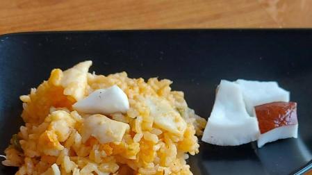 Arroz con calamares a la crema de coco