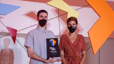 Martxel Rodríguez recibe el Premio Promoción del Talento Artístico con "una alegría muy grande"
