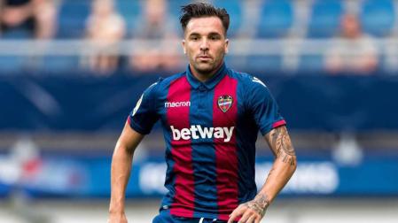 Toño García, del Levante, en la agenda de Osasuna para el lateral izquierdo.