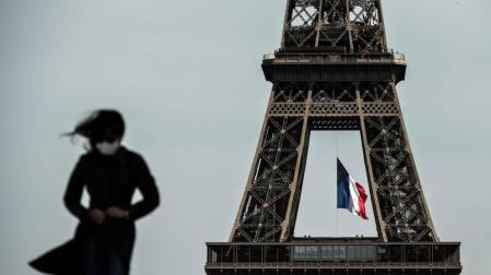 Francia quita la obligación de llevar mascarilla en la calle y adelanta el fin del toque de queda
