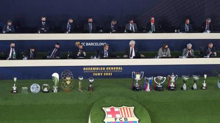Los compromisarios respaldan las cuentas de Bartomeu