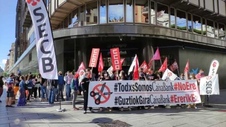 Trabajadores de CaixaBank harán huelga este martes