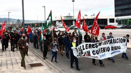 Manifestación en protesta por el bloqueo de la negociación del convenio.