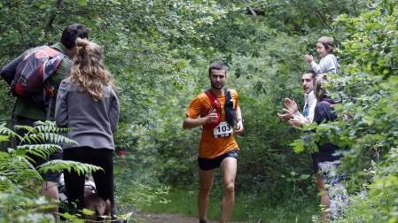 219 corredores completaron los 21 kilómetros de la cita de Etxarri Aranatz, puntuable para el campeonato de la Federación Navarra de Montaña.