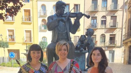 Aurora Vives de Prada, Begoña Martínez Agorreta y Marina Sierra Ramos.