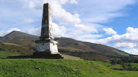 El monolito de Amaiur