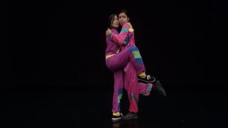 Maitane Perez (izda.) y Maider Lekunberri, en un ensayo de Vacío.