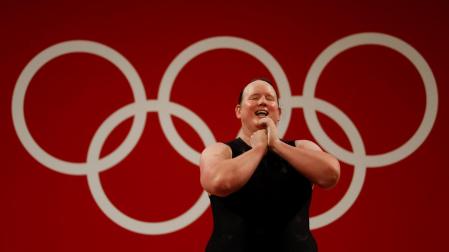 La neozelandesa Laurel Hubbard, primera atleta transgénero en uno JJOO