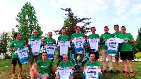 El grupo de cicloturistas del Club de Tenis que recorrerá 430 km para recaudar fondos para la asociación ANELA