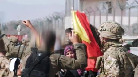 España ha concluido este viernes su misión en Afganistán y el personal que permanecía coordinando el operativo de retirada y evacuación de colaboradores ya se encuentra en Dubái. Llegarán este viernes por la tarde a la base aérea de Torrejón de Ardoz.