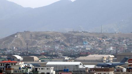 Tres de los cohetes cayeron junto al aeropuerto de Kabul, según ha informado el Pentágono