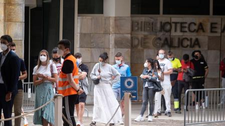 Vacunación de menores de 30 años en Santiago de Compostela