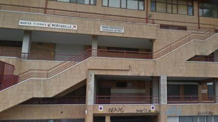 Exterior del juzgado de paz de Santurtzi