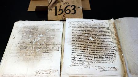 Dos de las páginas del proceso judicial de mediados del siglo XVI que enfrentó al pamplonés Bernardo de Urrutia y al guipuzcoano Juan de Areso