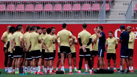El Sevilla entrena antes de su primer encuentro de la Champions League