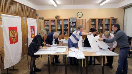 Recuento electoral en un colegio ruso