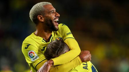 Alberto Moreno, jugador del Villarreal, celebra uno de los goles del partido.
