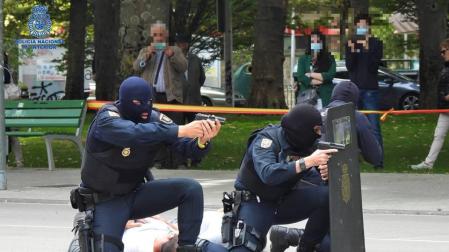 Imagen del simulacro de un incidente 'Amok' llevado a cabo este martes por la Policía Nacional en el Parque Antoniutti de Pamplona.
