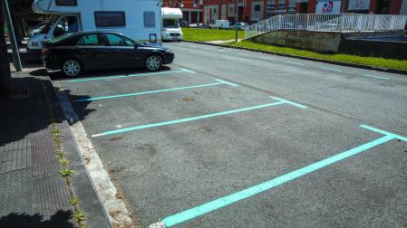 Imagen del estacionamiento regulado en la Txantrea, durante los primeros días de su puesta en marcha