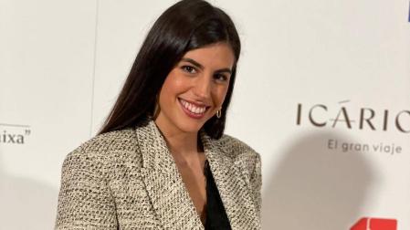 La pamplonesa Leire Remírez Lizarraga (29 de enero de 1990) en CaixaForum con el galardón