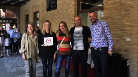 De izquierda a derecha, Verónica Rodero, Ana Guembe, Itziar Ituño, Adur Ezenarro y Oihan Mendo.