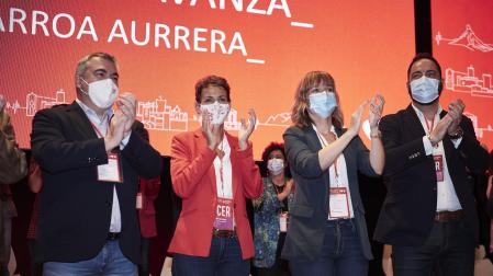 De izda. a dcha.,Santos Cerdán, María Chivite, Pilar Alegría; y Ramón Alzórriz, aplauden en la inauguración del 12º Congreso del PSN