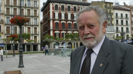Ángel Ciprés Esparza