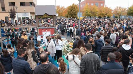 Concentración en Lardero en repulsa por el asesinato