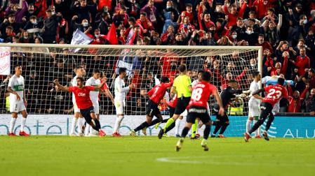 Los futbolistas del Mallorca celebran el segundo gol