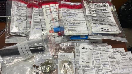 Objetos requisados en el control de la Policía Foral en Bera