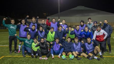 Los jugadores y el cuerpo técnico del San Juan conocieron ayer que se enfrentarán al San Sebastián de los Reyes enla primera eliminatoria de la Copa del Rey