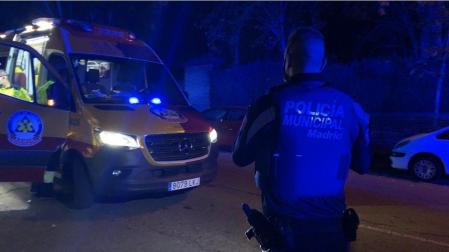 Servicios de emergencias en el lugar del atropello en Madrid